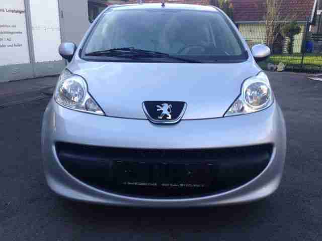 Peugeot 107 70 Filou