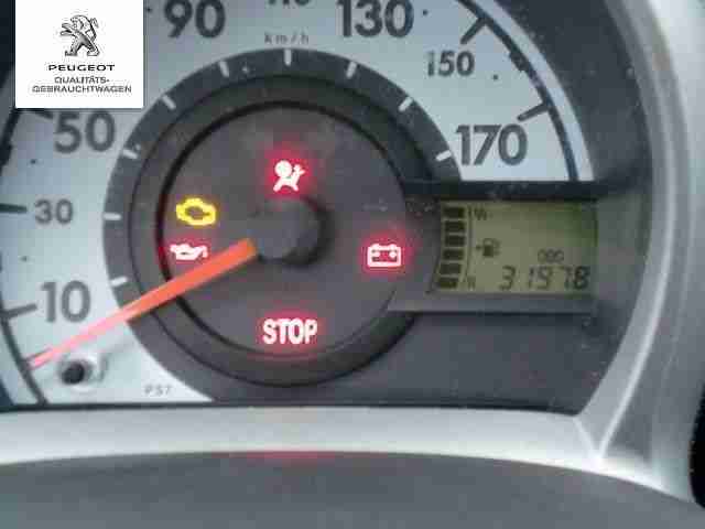 Peugeot 107 70 Petit Filou 3-türig wenig Kilometer , Al