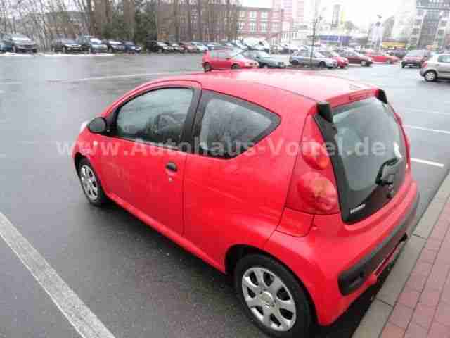 Peugeot 107 70 Petit Filou CD RADIO BLUETOOTH