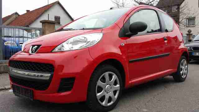 Peugeot 107 70 Petit Filou*Euro4*TÜV08/16*