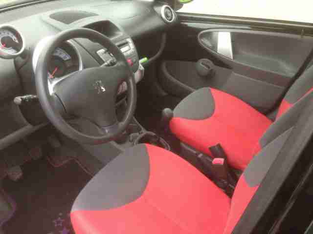 Peugeot 107 70 Urban Move Klima Servo Sitzheizung 1.Han