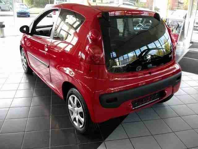 Peugeot 107 E Fenster ZV Rd/CD 2 Hd Scheckheft 26200 K