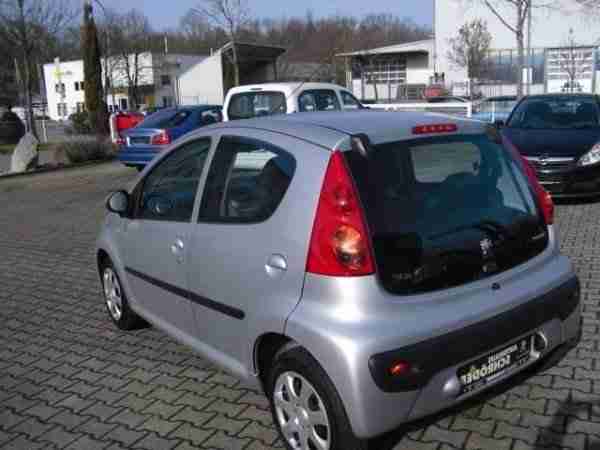 Peugeot 107 Edition Millesim 200 5T