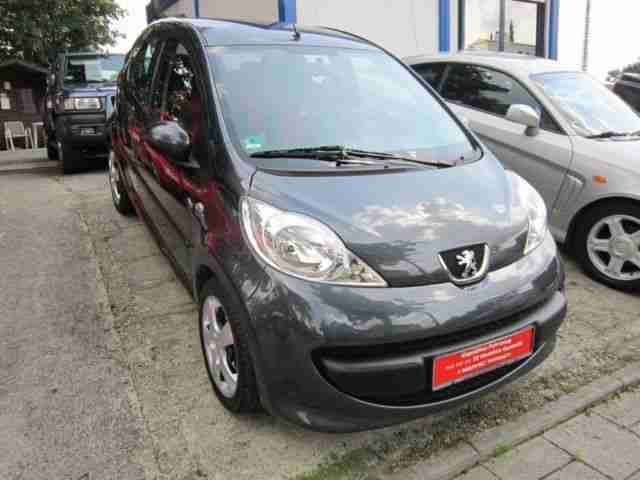 Peugeot 107 URBAN MOVE(KLIMA)