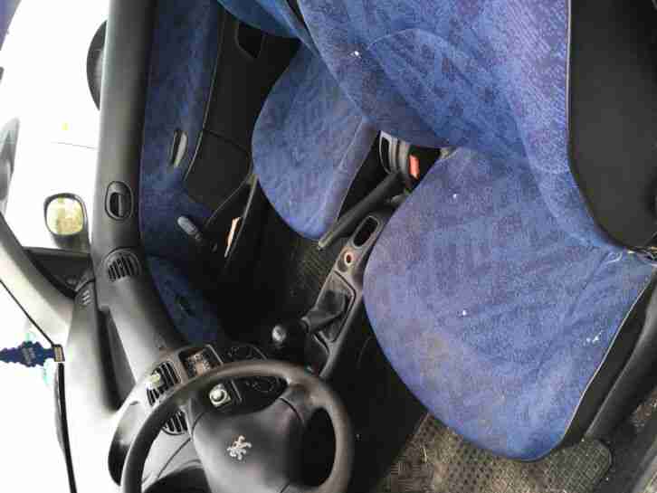 Peugeot 206 1,1 60 Ps Bastler oder Spenderfahrzeug