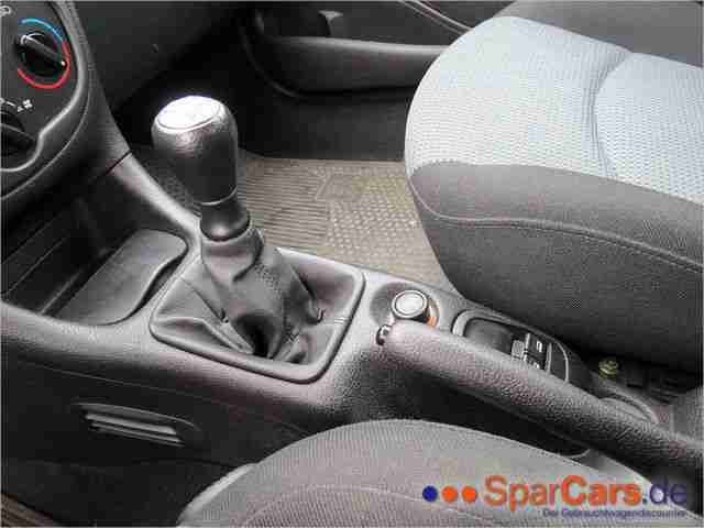 Peugeot 206 1.1