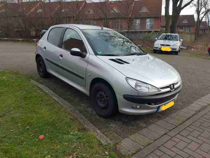Peugeot 206 1, 4 75PS HU01 2020 Anfängerauto