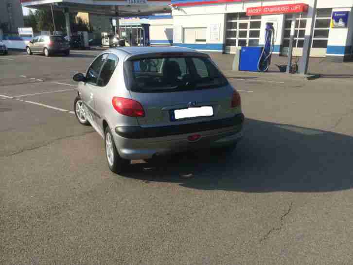 Peugeot 206 1.4 (KFW) EZ '02 131000km Klima