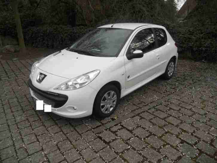 Peugeot 206+1.4 Klima Parkhilfe !!!