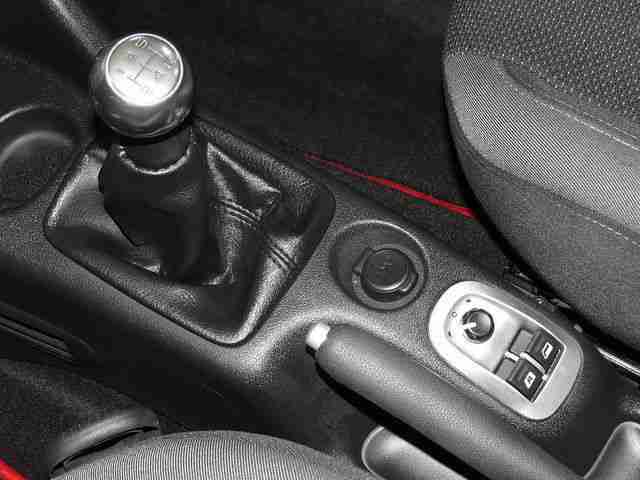 Peugeot 206+ 1.4 Street Racing 75 Designe-Komf.-Elek-Pa