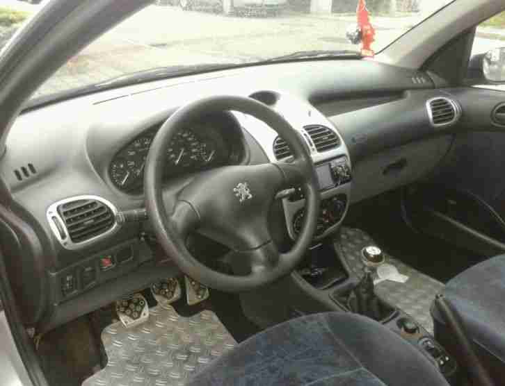 Peugeot 206