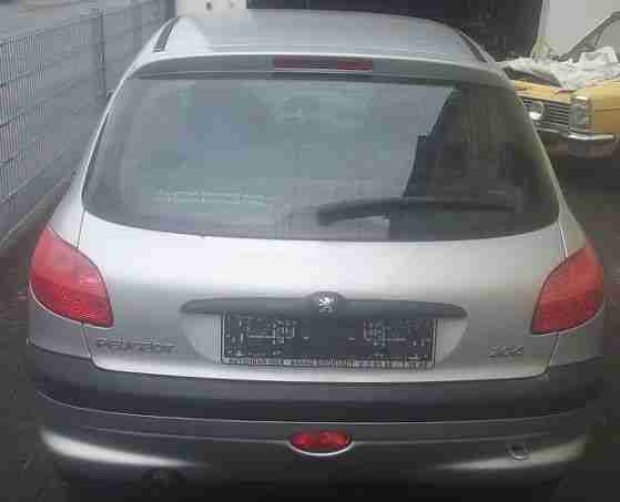 Peugeot 206 - 159.600km - TÜV Neu 05/2015