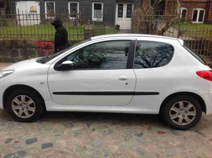 Peugeot 206+ 60 Bj 2009 91000 Km TÜV neu