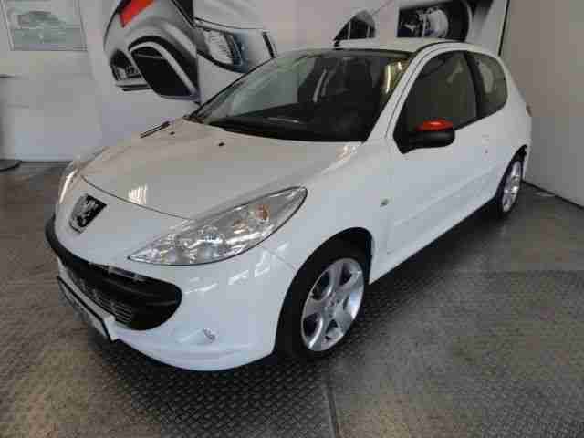 Peugeot 206+ 75 Street Racing