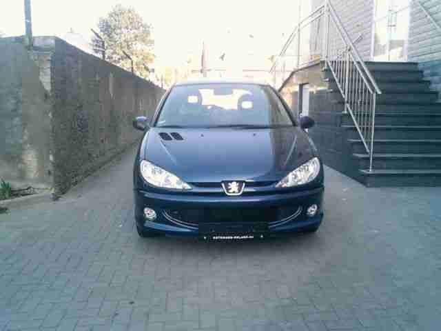 Peugeot 206 90 1.4 16 V