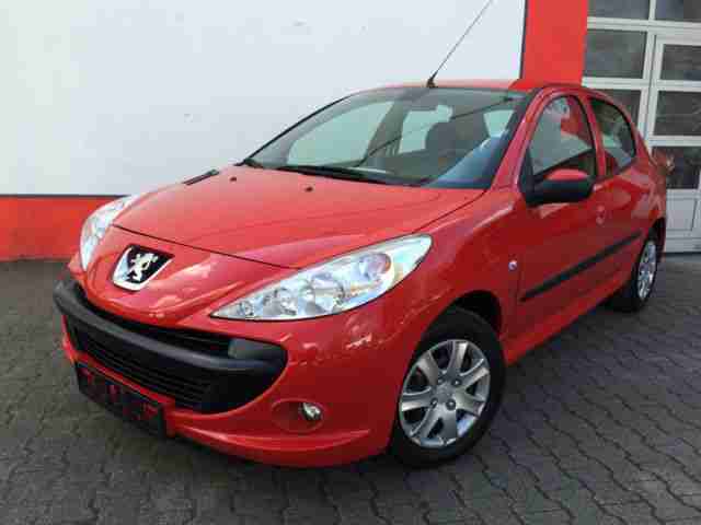 Peugeot 206 BASIS KLIMA AUTOMATIK 65TKM 4TÜRER