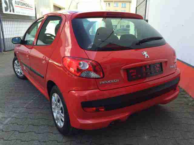 Peugeot 206 BASIS