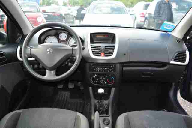 Peugeot 206 Basis