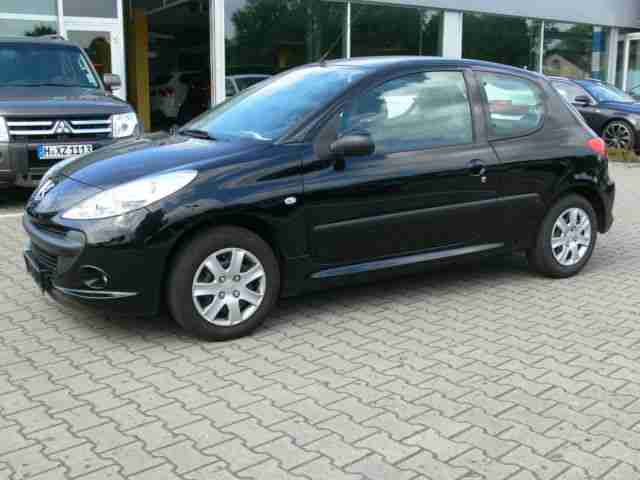 Peugeot 206+ Basis Klima Sportsitze 8 fach bereift
