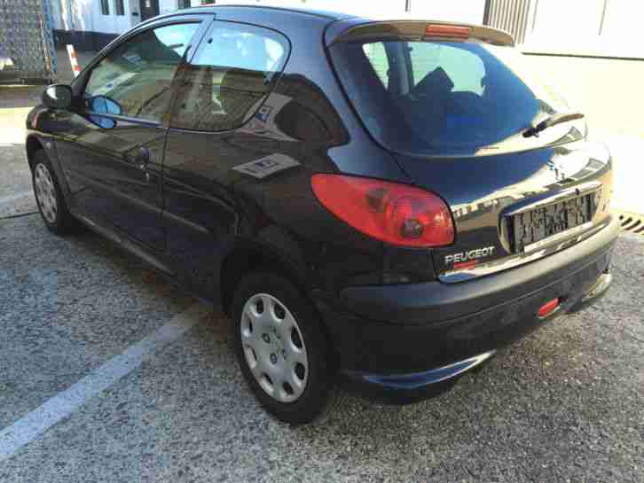 Peugeot 206 Benzin Klima wenig KM Grüne Plakette sehr guter Zustand