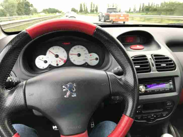 Peugeot 206 CC Cabrio 20.12.2001 !! 1 Vorbesitzer