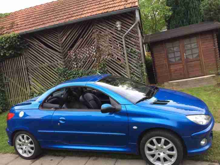 Peugeot 206 CC / Cabrio / Baujahr 2004 / TOP gepflegt / Leder / 2 Liter / 136 PS