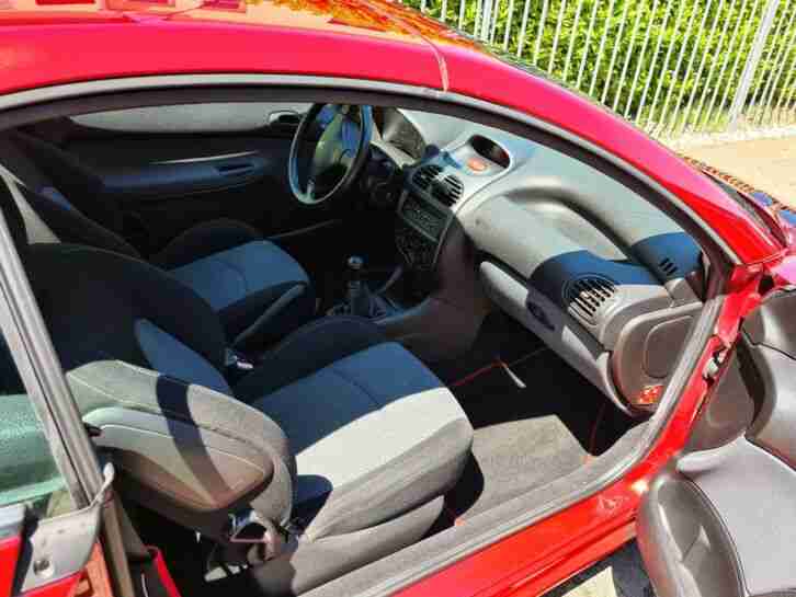 Peugeot 206 CC Cabrio TÜV 08.2022