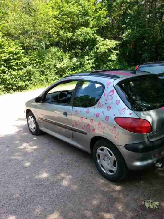 Peugeot 206 HDI 90, TÜV 8/2016, EZ 6/2001