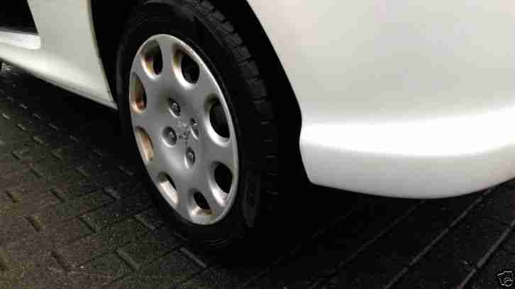 Peugeot 206 HDi Diesel eco 70 Petit Filou GRÜN PLAKETTE Euro 4 Klimaanlage