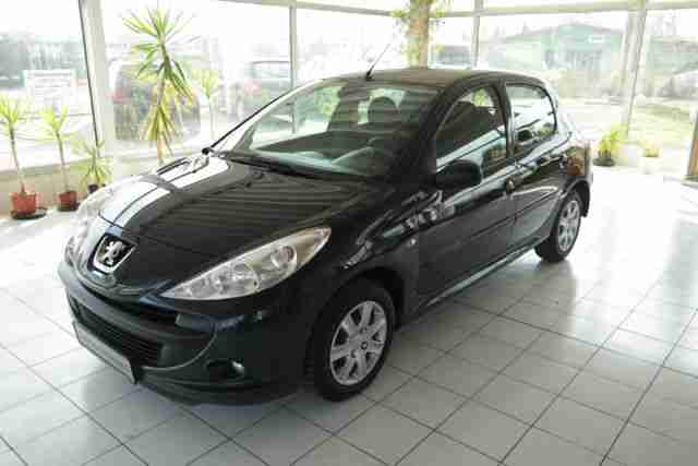 Peugeot 206 KLIMAAUTOMATIK NEBELSCHEINWERFER