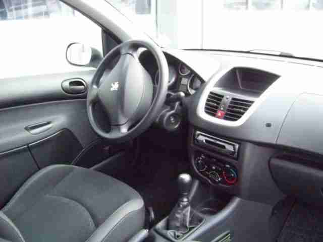 Peugeot 206+ Nebel ABS EBV EFH