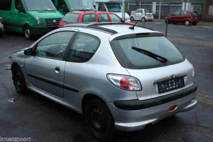 Peugeot 206 Unfall