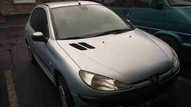 Peugeot 206, guter Zustand, TÜV bis 02/2016, Winterauto