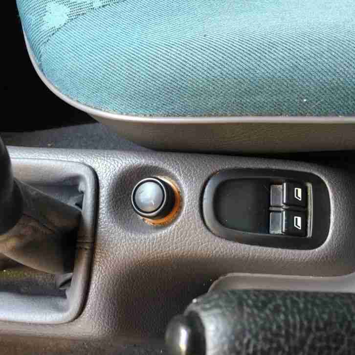 Peugeot 206 mit neuem Tüv