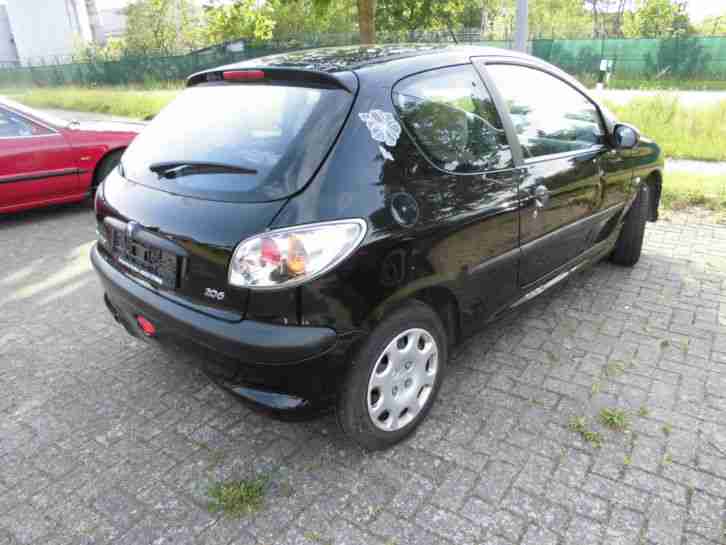 Peugeot 206 zum Ausschlachten oder zum Export