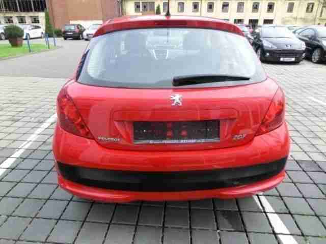 Peugeot 207 1.4 16V VTi 95 Urban Move 5T