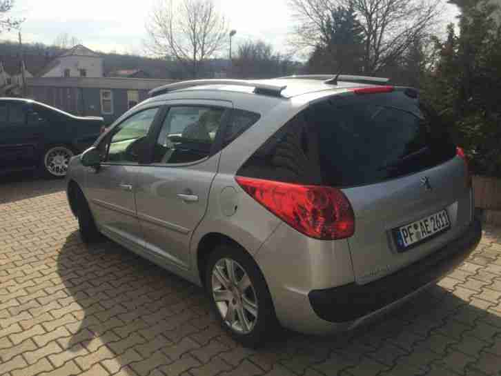 Peugeot 207 110 HDI Bj 2009 Diesel 109PS 2Hand Rentnerfahrzeug