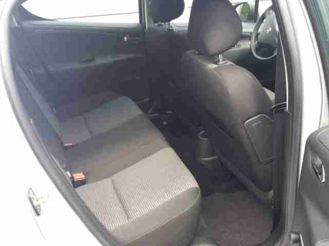 Peugeot 207 110 HDi FAP (Blue Lion) Premium