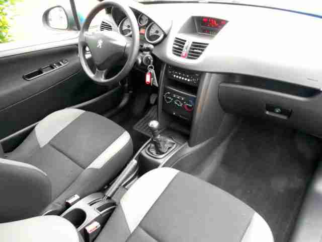 Peugeot 207 110