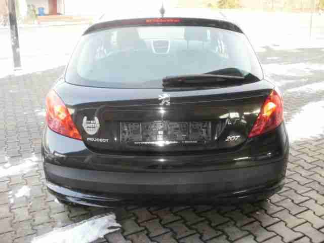 Peugeot 207 110 HDi FAP Filou