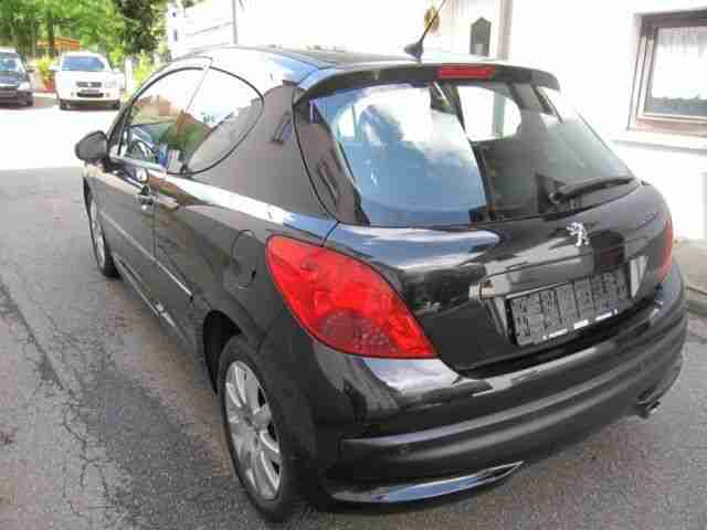 Peugeot 207 110 HDi FAP Filou