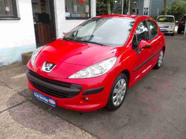 Peugeot 207 110 HDi FAP "KLIMA-EURO4-AHK"