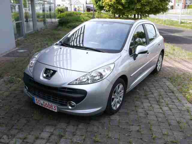 Peugeot 207 110 HDi-Panorama-Euro4