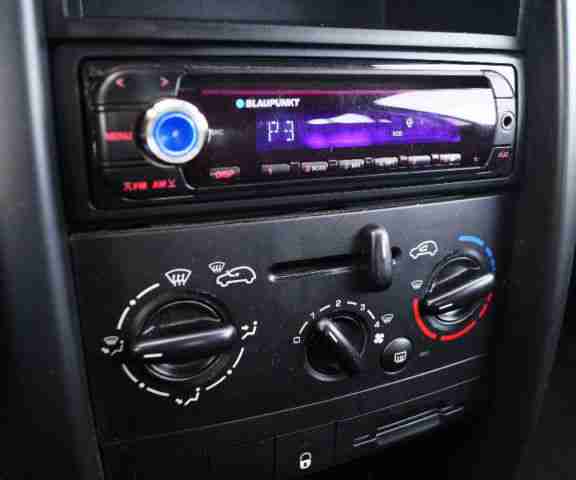 Peugeot 207 75 Filou 15"Alu,Nebel,CD,Aux