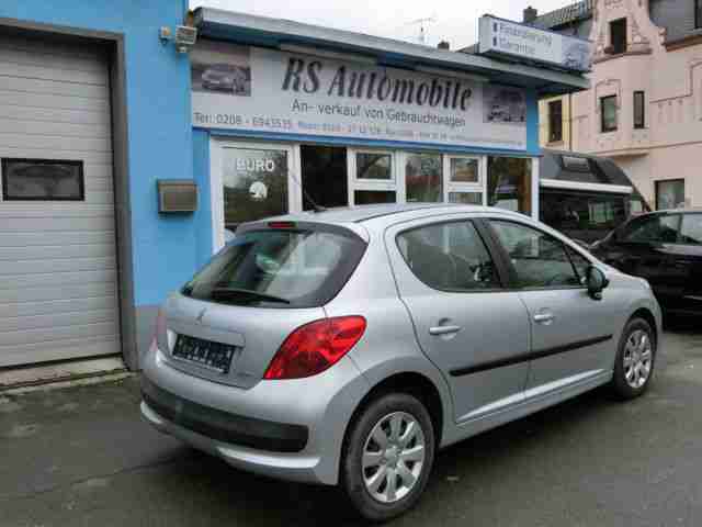 Peugeot 207 75 *Gasanlage * Klimaanlage * Isofix *