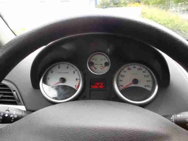Peugeot 207 75 Millesim 200