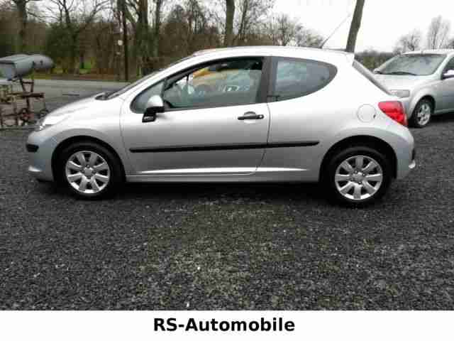 Peugeot 207 90 HDi FAP (Blue Lion) Filou