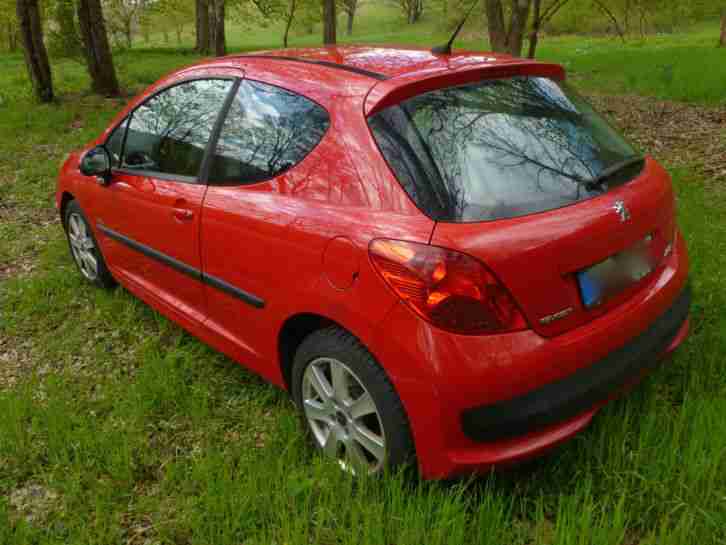 Peugeot 207 90 HDi FAP (Blue Lion) Urban Move