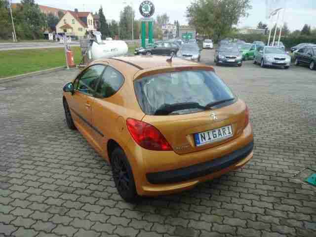 Peugeot 207 90