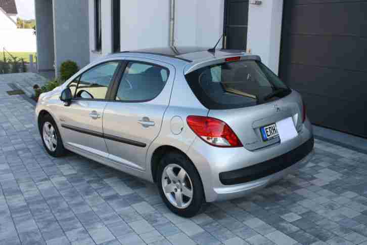 Peugeot 207 95 VTi Urban Move